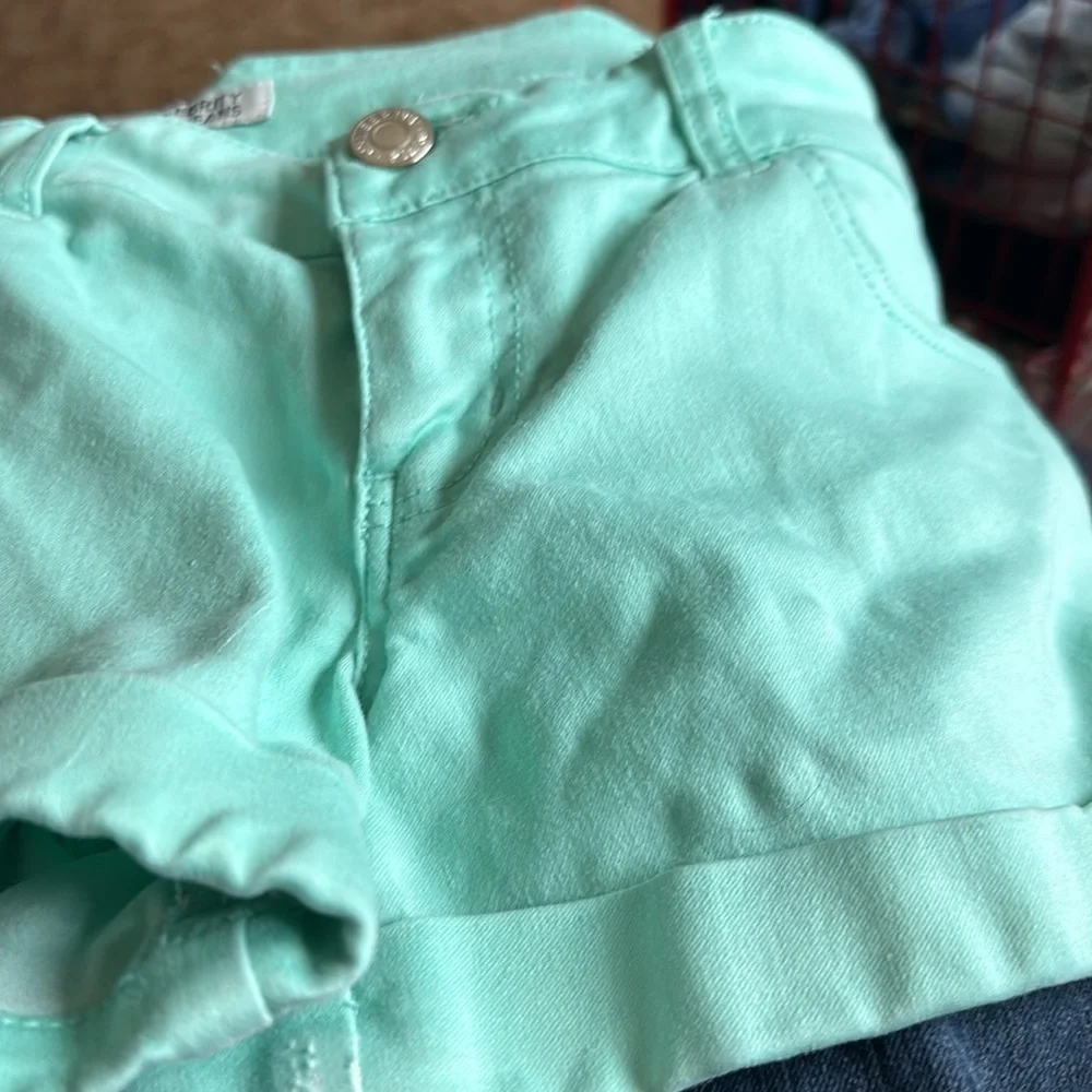 CELEBRITY PINK•JEANS Junior Size 7 Super Short Shorts in Spring Green